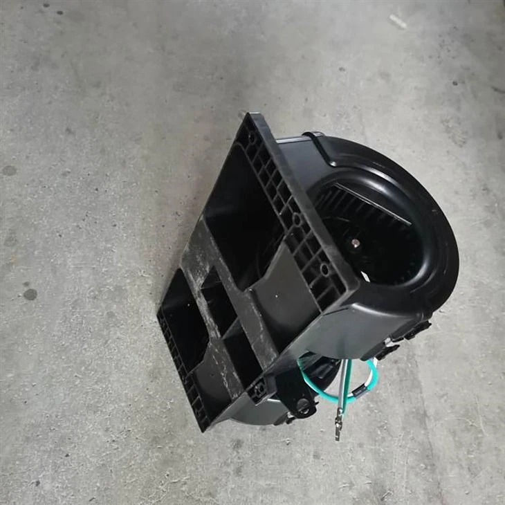 Heated Fan Motor Assembly SITRAK-C7H 811W61942-0002 suppliers